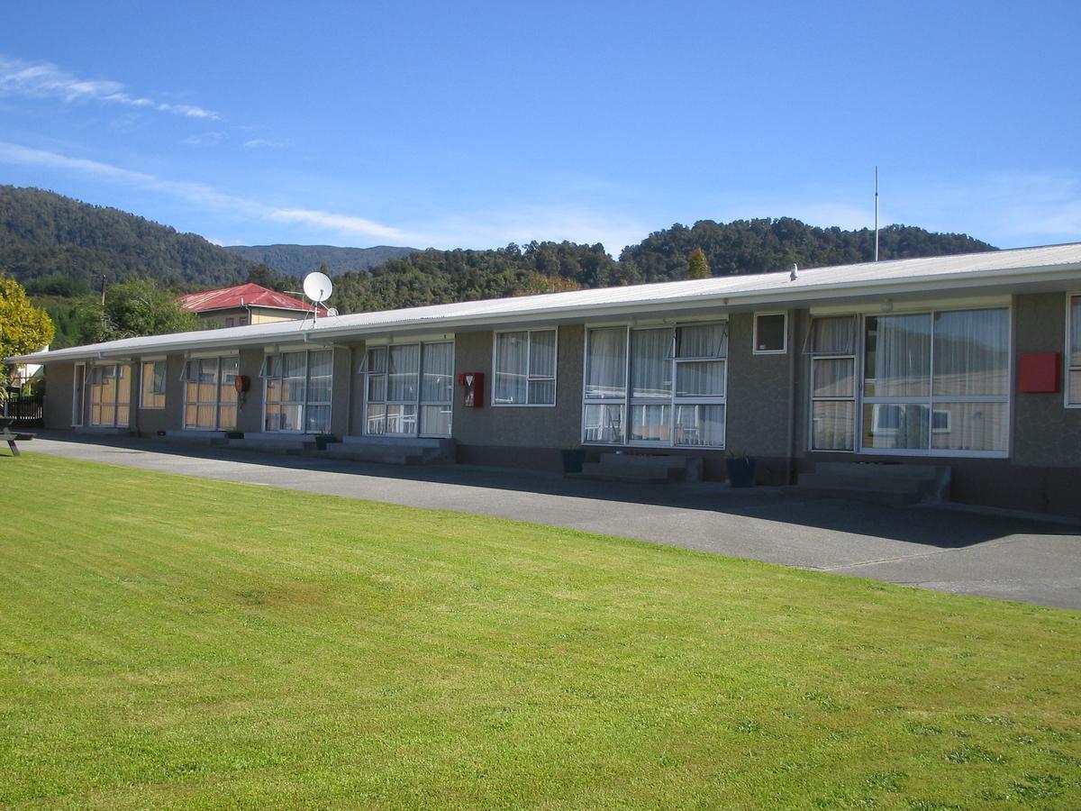 Rossmotels Buitenkant foto