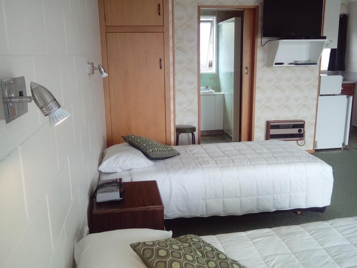Rossmotels Buitenkant foto