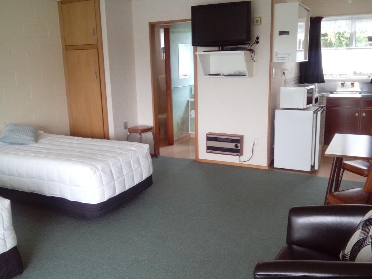 Rossmotels Buitenkant foto